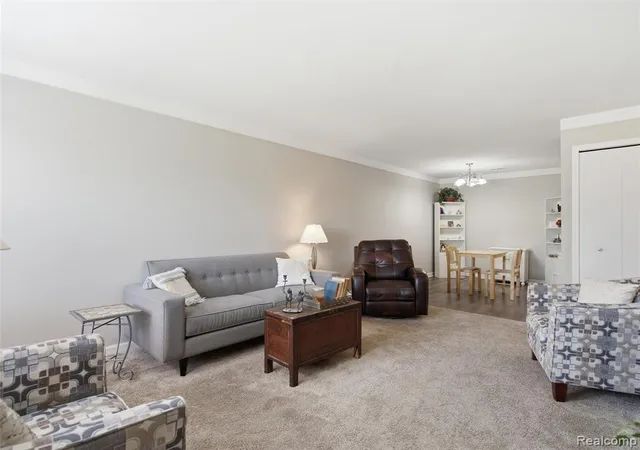 3rd image of 23648 Cottrell St, Clinton Township, MI 48035 5433 | MLS# 61007380