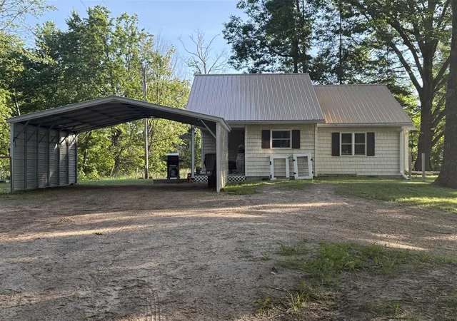 Homes for sale in Irons, MI | 5729 N Bass Lake Rd, Irons, MI 49644 | MLS# 70540052