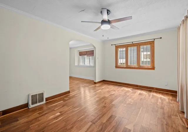 Photo 4 of Sale Pending at 1008 Hazen St, Grand Rapids, MI 49507 | MLS# 70542789 | Listing updated on 2026-09-10