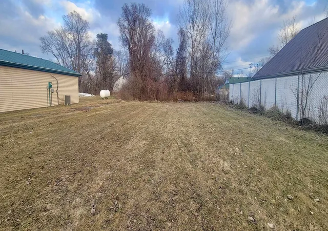 Homes for sale in Pinconning, MI | 3840 N Huron Road Road, Pinconning, MI 48650 | MLS# 50197258