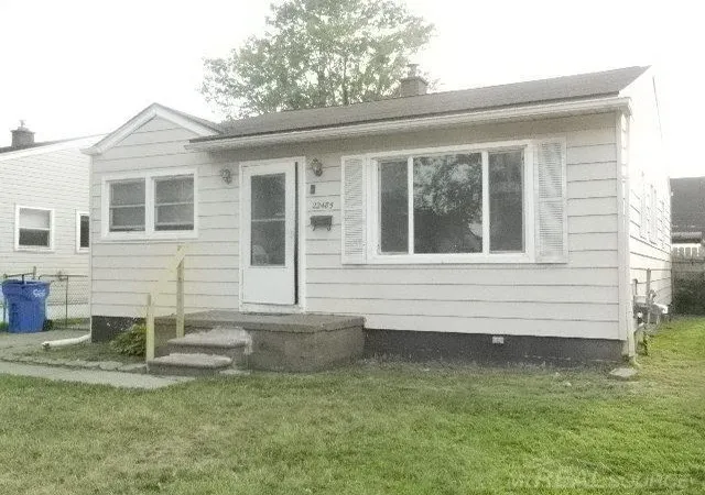 Photo 2 of Sale Pending at 22485 Hillock Ave, Warren, MI 48089 | MLS# 50219843 | Listing updated on 2026-09-04