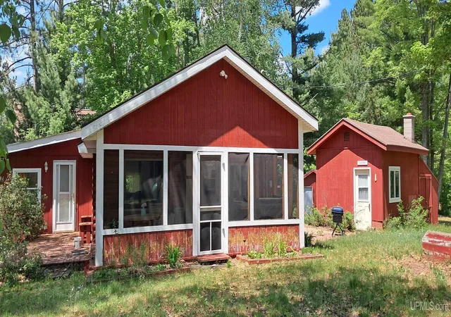Homes for sale in Gwinn, MI | 1200 N Shore Rd, Gwinn, MI 49841 | MLS# 50213701