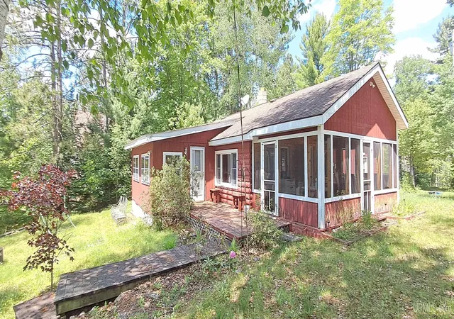 Homes for sale in Gwinn, MI | 1200 N Shore Rd, Gwinn, MI 49841 | MLS# 50213701