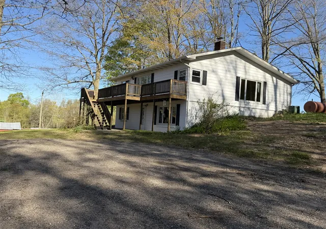 Photo 2 of Sale Pending at 2290 E Warren Rd, Shelby, MI 49455 | MLS# 70530921 | Listing updated on 2026-08-11
