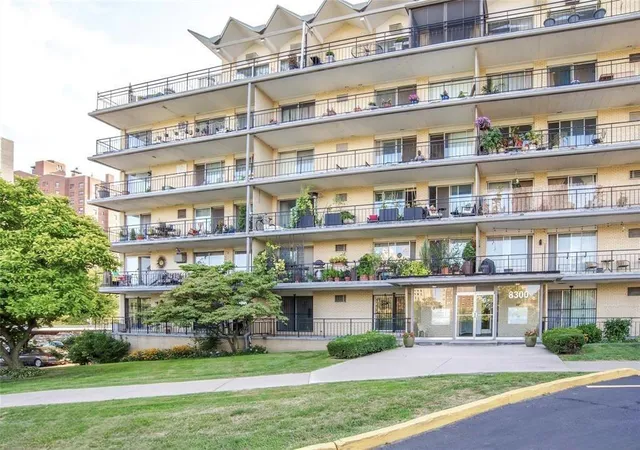 1st image of 8300 E Jefferson Ave #104, Detroit, MI 48209 | MLS# 70514652