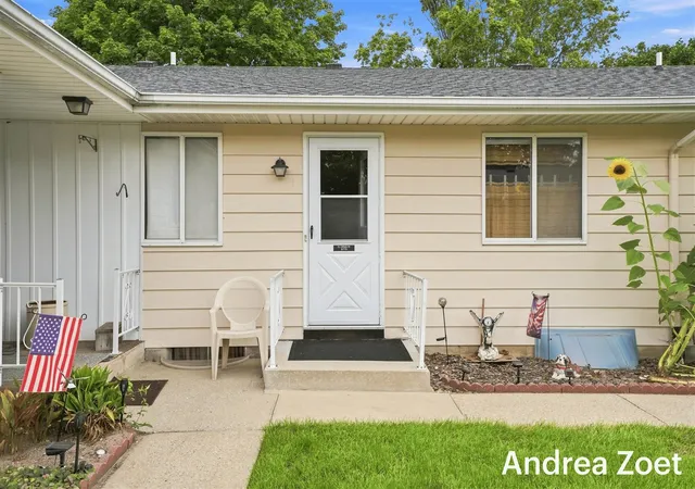 Photo 2 of Condo for sale at 5773 Leisure S Dr, Grand Rapids, MI 49548 | MLS# 70552605 | Listing updated on 2026-08-28