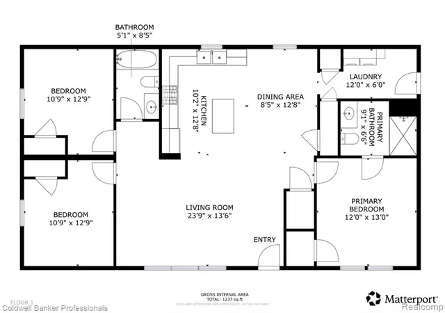 Homes for sale in Lapeer, MI | 289 Pompano Ct, Lapeer, MI 48446 | MLS# 61001508