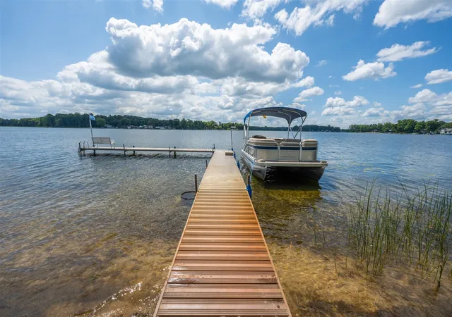Photo 3 of Single family home for sale at 80885 County Rd 652, Lawton, MI 49065 | MLS# 70552165 | Listing updated on 2026-09-10