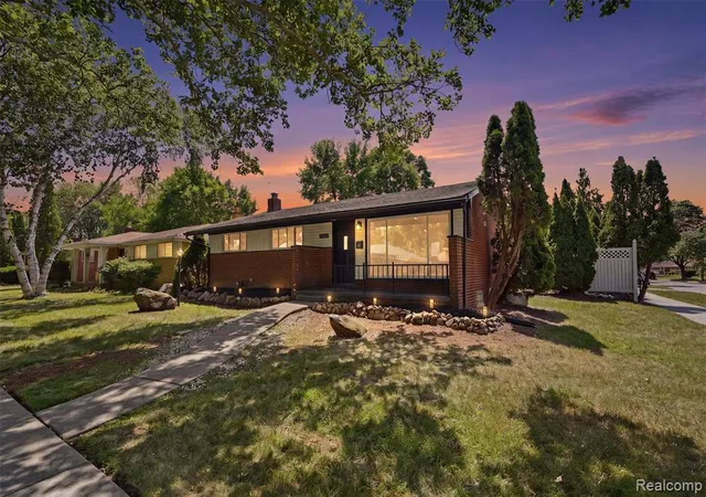 Photo 1 of Single family home for sale at 13741 Pearson St, Oak Park, MI 48237 | MLS# 61014832 | Listing updated on 2026-08-28