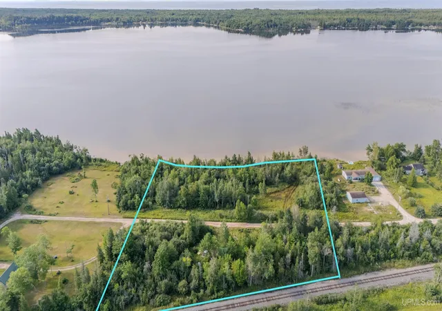Photo 2 of Land for sale at 3193 W N Gulliver Lake Rd, Gulliver, MI 49840 | MLS# 50218831 | Listing updated on 2026-08-17