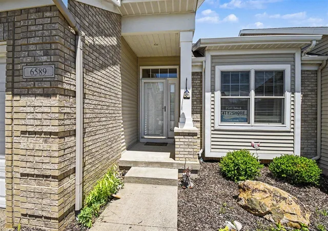 Homes for sale in Caledonia, MI | 6589 Gracepoint Dr #77, Caledonia, MI 49316 | MLS# 70541253