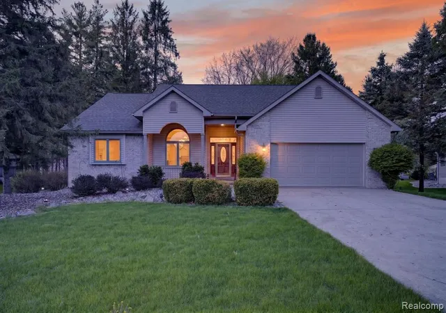 1st image of 9508 Pine Needle Trl, Flushing, MI 48433 | MLS# 60997178