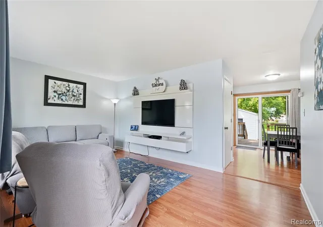 Photo 5 of Sale Pending at 26191 Wolverine St, Madison Heights, MI 48071 | MLS# 61022510 | Listing updated on 2026-08-23