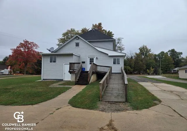 Homes for sale in Yale, MI | 209 S Brockway Rd, Yale, MI 48097 | MLS# 50190788