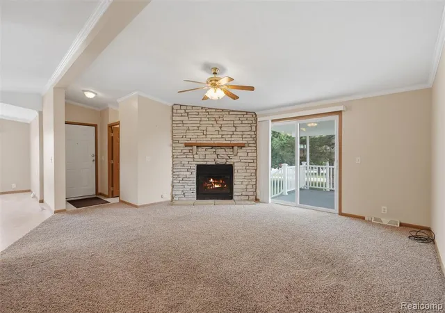 Photo 3 of Sale Pending at 1707 Augusta Dr, Hartland, MI 48353 3792 | MLS# 61024335 | Listing updated on 2026-10-01