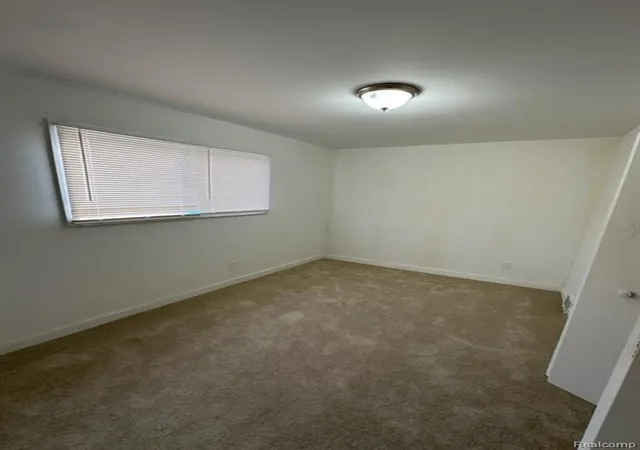 Photo 3 of Single family home for sale at 15509 Rosa Parks Blvd, Detroit, MI 48238 1511 | MLS# 61010759 | Listing updated on 2026-10-27