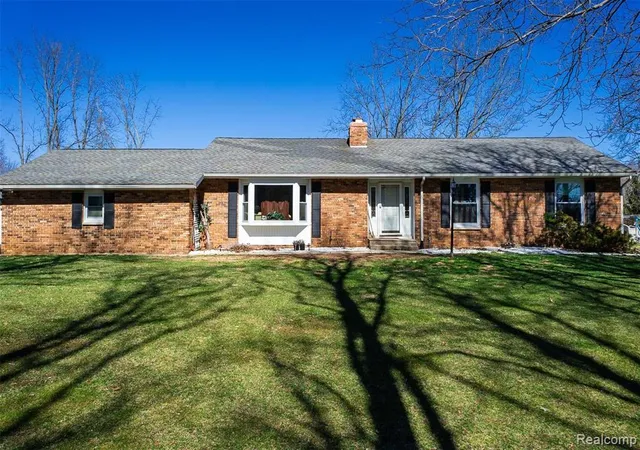 2nd image of 12247 Onondaga Rd, Onondaga, MI 49264 | MLS# 21661115
