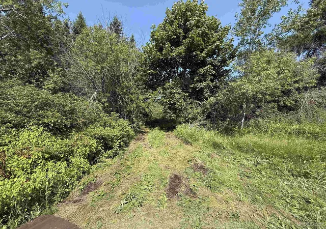 34th image of 900 Manistique Ave, Manistique, MI 49854 | MLS# 50217844