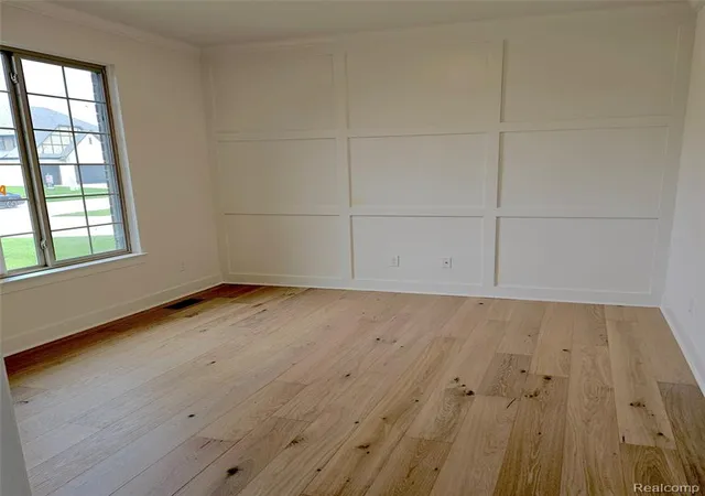 Photo 3 of Single family home for sale at 50606 Mistwood Dr, Macomb, MI 48042 | MLS# 61023721 | Listing updated on 2026-08-23