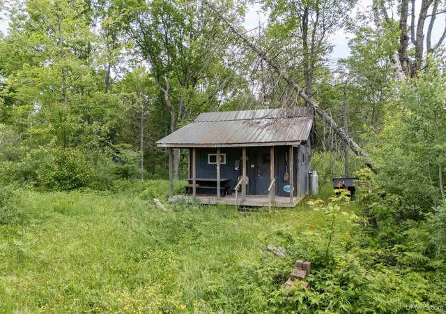 Homes for sale in Crystal Falls, MI | Tbd Cable Lake Rd, Crystal Falls, MI 49920 | MLS# 50212295