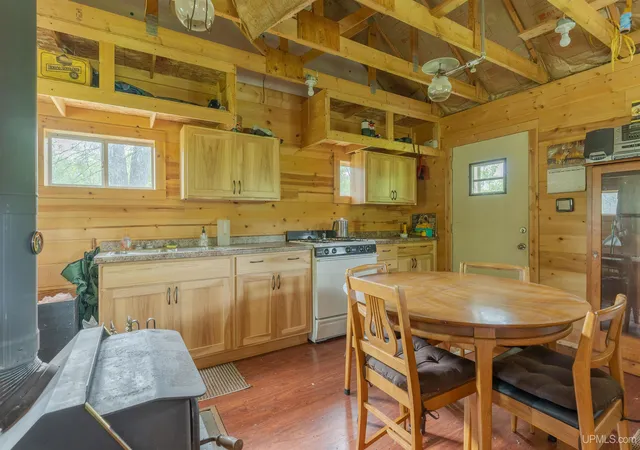 Homes for sale in Crystal Falls, MI | Tbd Cable Lake Rd, Crystal Falls, MI 49920 | MLS# 50212295