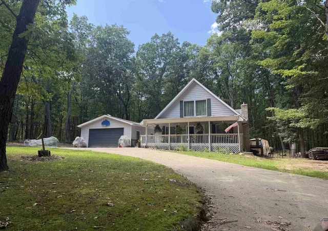 1st image of 4740 Oak Run Rd, Farwell, MI 48622 | MLS# 50217960