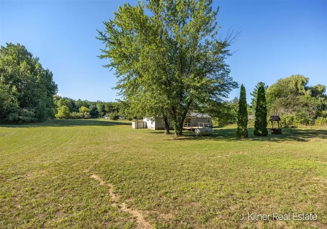 Photo 3 of Single family home for sale at 11250 20 Mile Rd, Cedar Springs, MI 49319 | MLS# 70554515 | Listing updated on 2026-08-29
