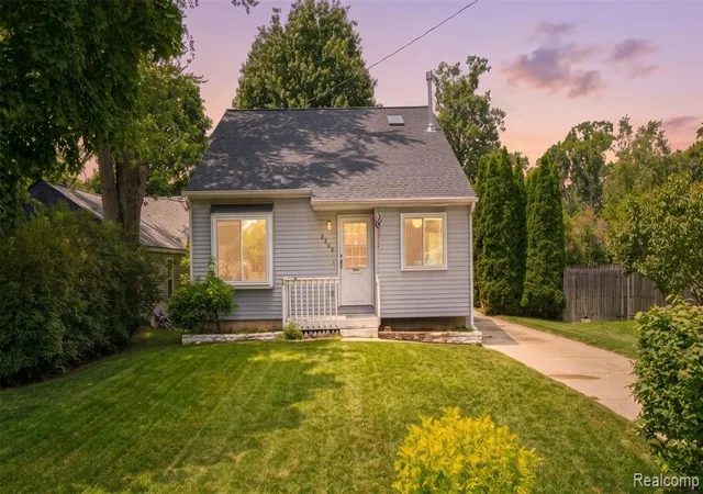 30th image of 2305 Ellery Ave, Waterford, MI 48327 | MLS# 61007749