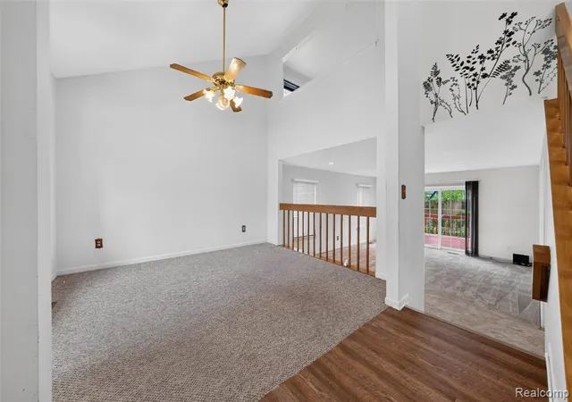 3rd image of 2305 Ellery Ave, Waterford, MI 48327 | MLS# 61007749