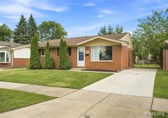 Homes for sale in Westland, MI | 30767 Bennington St, Westland, MI 48186 | MLS# 61009202