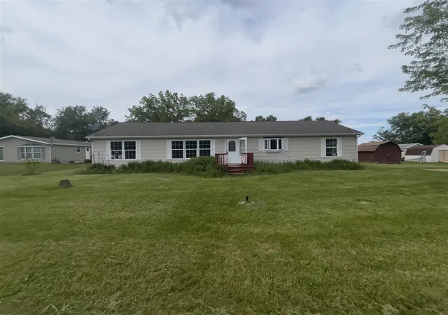 Homes for sale in Coldwater, MI | 360 Deerfield Dr, Coldwater, MI 49036 | MLS# 70536130