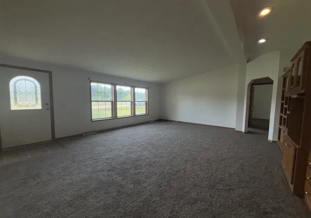 3rd image of 360 Deerfield Dr, Coldwater, MI 49036 | MLS# 70536130