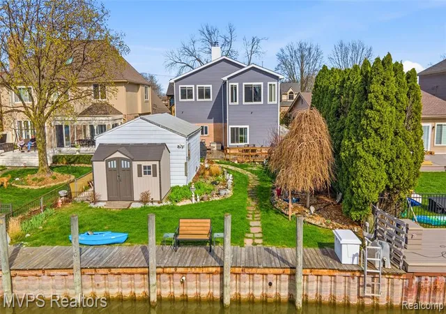 2nd image of 39415 E Archer Dr, Harrison Township, MI 48045 | MLS# 60985806