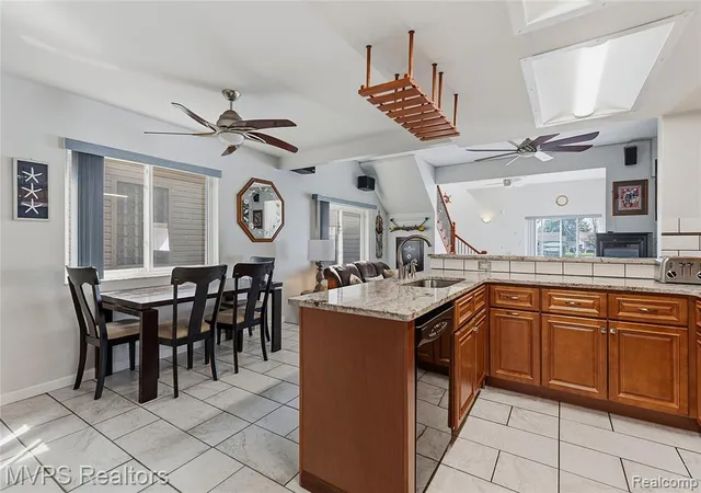 4th image of 39415 E Archer Dr, Harrison Township, MI 48045 | MLS# 60985806