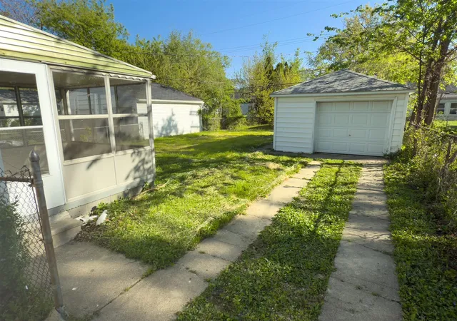 Homes for sale in Harper Woods, MI | 18761 Kingsville St, Harper Woods, MI 48225 | MLS# 70467631
