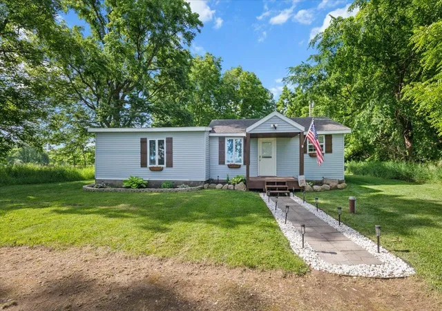 Homes for sale in Portland, MI | 5438 Ionia Rd, Portland, MI 48875 | MLS# 70539800