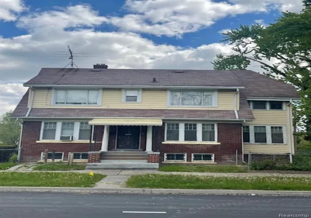Homes for sale in Detroit, MI | 2077 Collingwood St, Detroit, MI 48206 | MLS# 60991573