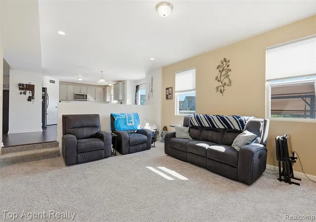 Photo 4 of Sale Pending at 58286 Salt River Ct, New Haven, MI 48048 3323 | MLS# 61012494 | Listing updated on 2026-08-26