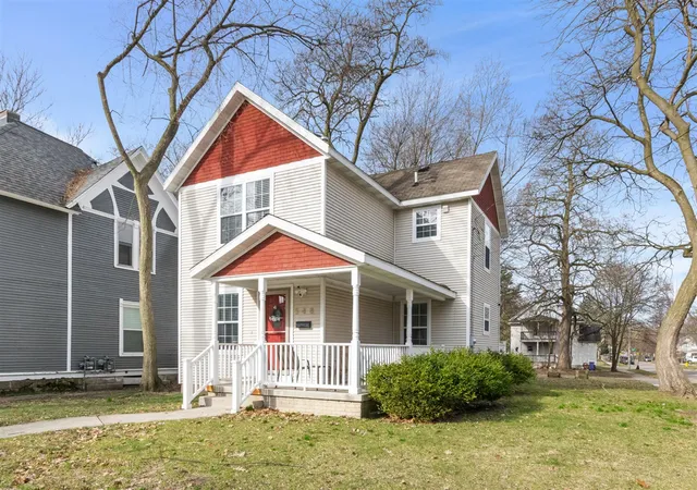 Homes for sale in Grand Rapids, MI | 548 Adams St, Grand Rapids, MI 49507 | MLS# 70521944