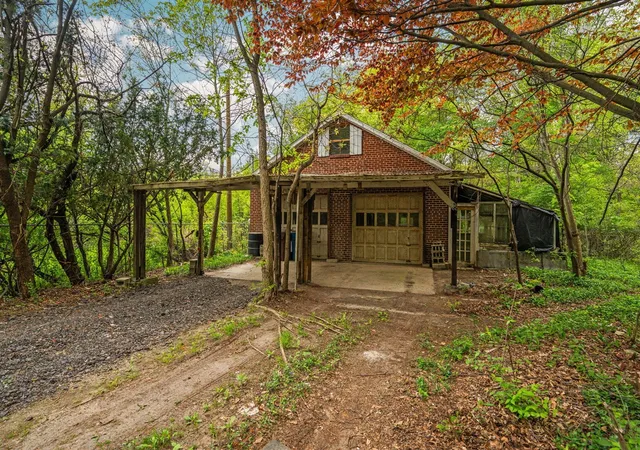 4th image of 2203 Hickman Rd, Superior Twp, MI 48198 | MLS# 70534123
