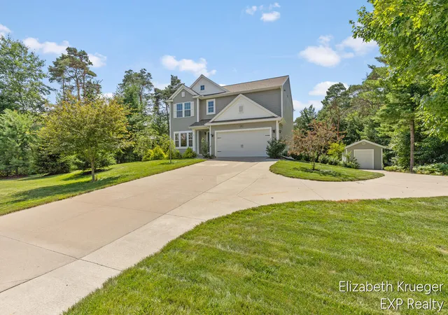 3rd image of 5951 S Sheridan Dr, Muskegon, MI 49444 | MLS# 70545147