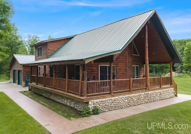 Homes for sale in Rapid River, MI | 12420 V25 Rd Rd, Rapid River, MI 49878 | MLS# 50212069
