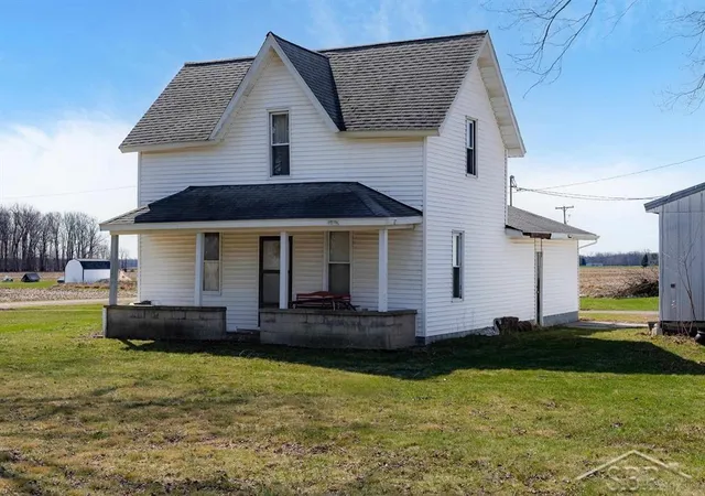 2nd image of 18025 Grabowski Rd, Saint Charles, MI 48655 | MLS# 50212754