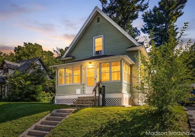 Photo 2 of Single family home for sale at 2080 Swensberg Ave, Grand Rapids, MI 49505 | MLS# 70554426 | Listing updated on 2026-09-14