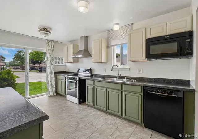 1st image of 8401 18 Mile Rd #112, Sterling Heights, MI 48313 3051 | MLS# 61007409