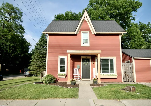 Homes for sale in Lake Orion, MI | 346 N Anderson St, Lake Orion, MI 48362 | MLS# 50211821