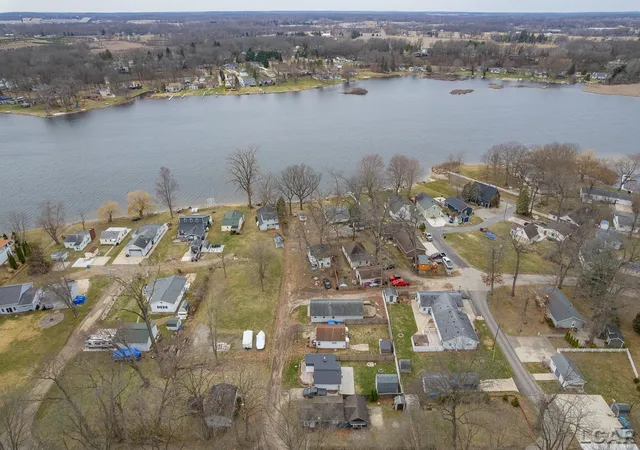 Homes for sale in Brooklyn, MI | 502 Wilbur Ave, Brooklyn, MI 49230 | MLS# 50202173