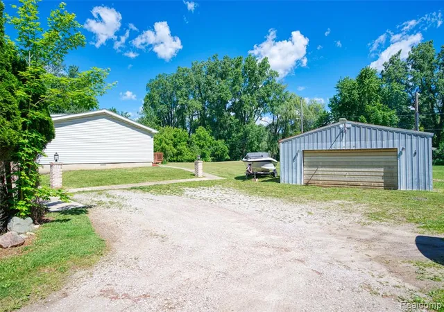 Homes for sale in Pinckney, MI | 20978 W M 36, Pinckney, MI 48169 | MLS# 61007249