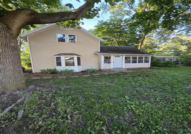 Homes for sale in Howard City, MI | 303 Rathburn, Howard City, MI 49329 | MLS# 70539998