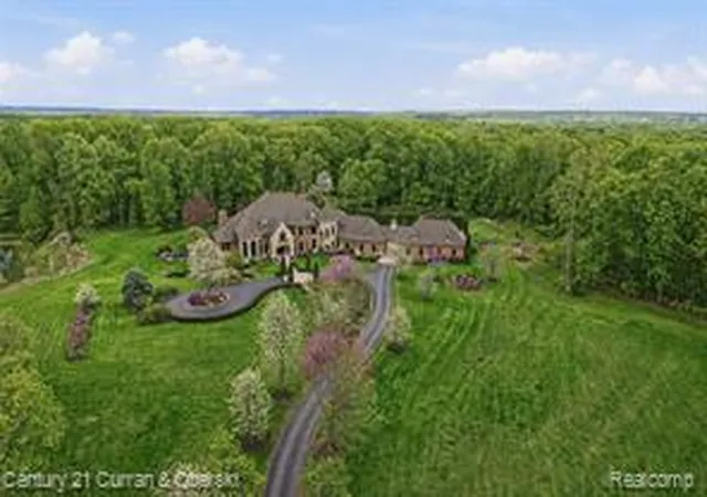 Homes for sale in Fenton, MI | 11479 Clyde Rd, Fenton, MI 48430 | MLS# 61009574